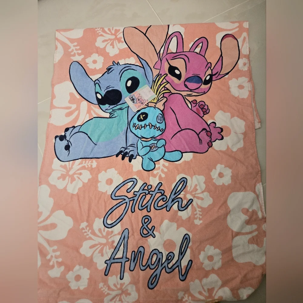 🔥Stitch & Angel Pink Beach Towel🔥